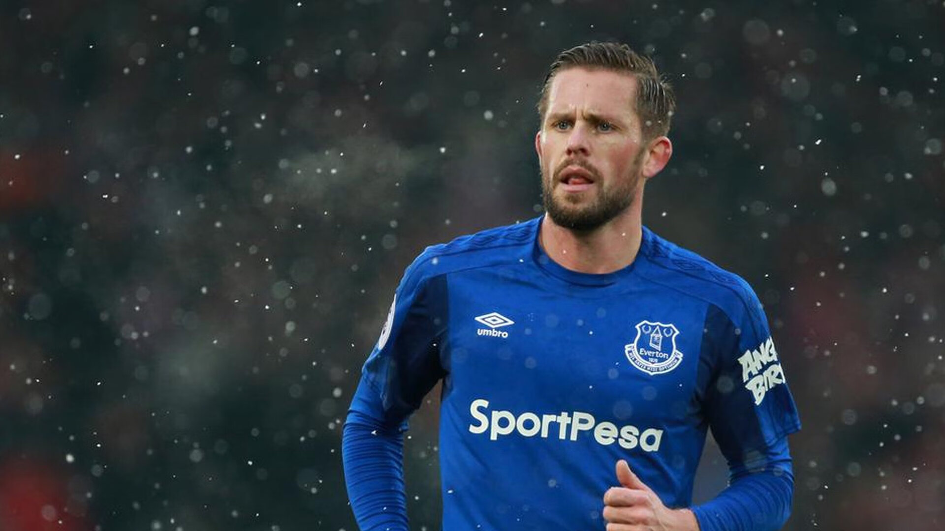 开云体育官方入口-劳塔罗·马丁内斯荣膺美洲杯金靴，劳塔罗·马丁内斯集锦